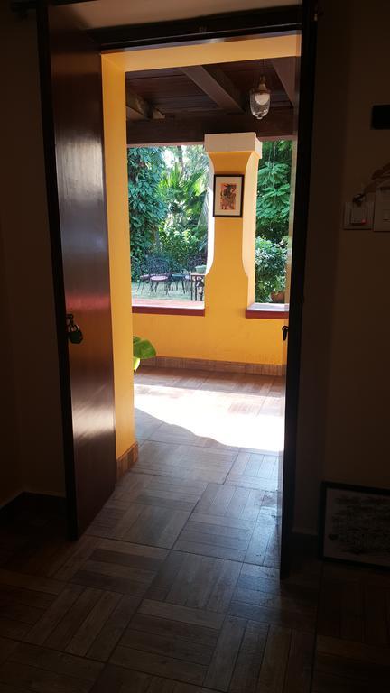 Casa Menezes - A Heritage Goan Homestay بامبوليم الغرفة الصورة