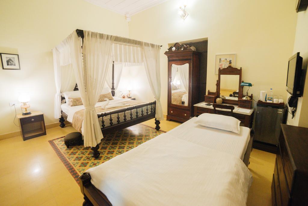 Casa Menezes - A Heritage Goan Homestay بامبوليم المظهر الخارجي الصورة