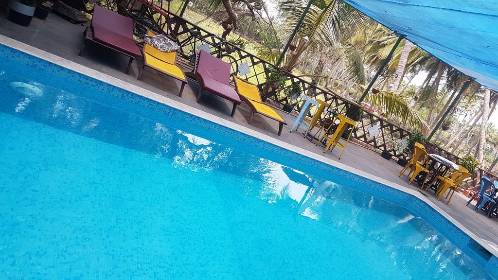 Casa Menezes - A Heritage Goan Homestay بامبوليم المظهر الخارجي الصورة